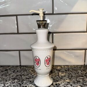 Vintage Jergens Lotion Milk‎ Glass Bottle with Original Pump Floral Grannycore